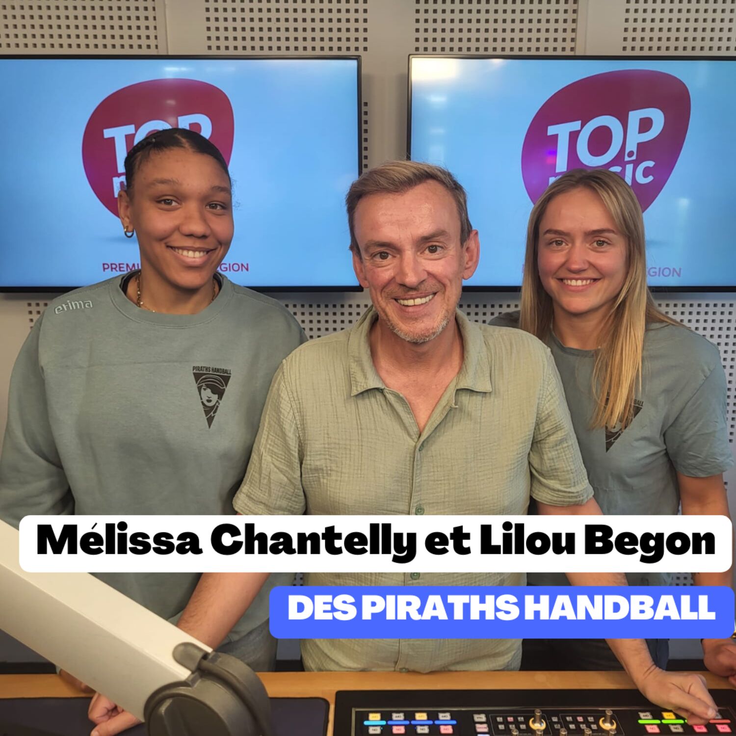 Mélissa et Lilou des PIRATHS Handball