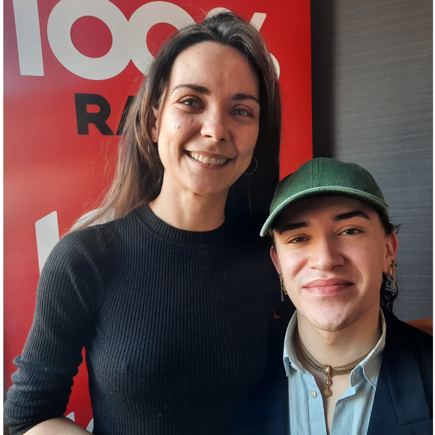 LA ST VALENTIN au CABARET LA VENUS- Aurélia et Noam sur 100%