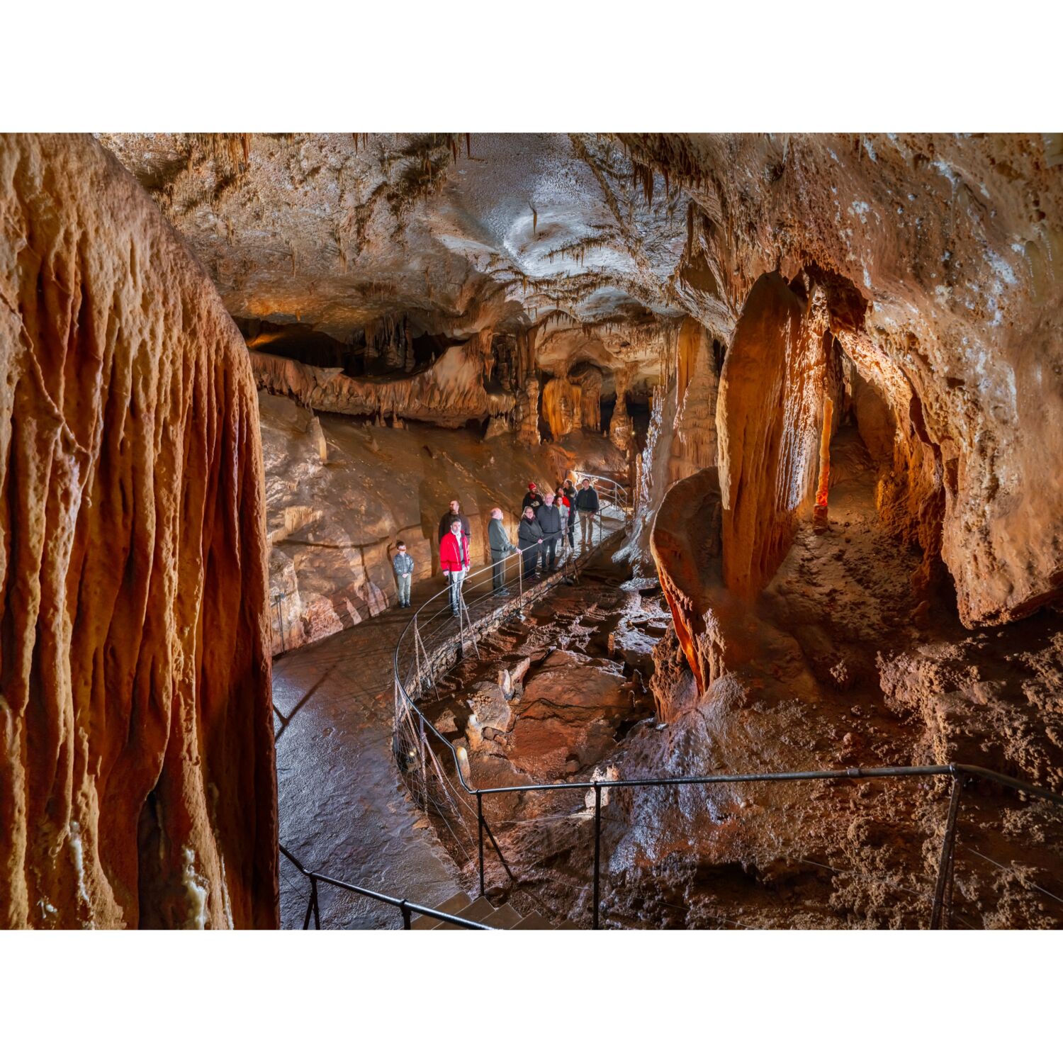 La balade du jour sur 100% radio à la grotte du Pech Merle ...