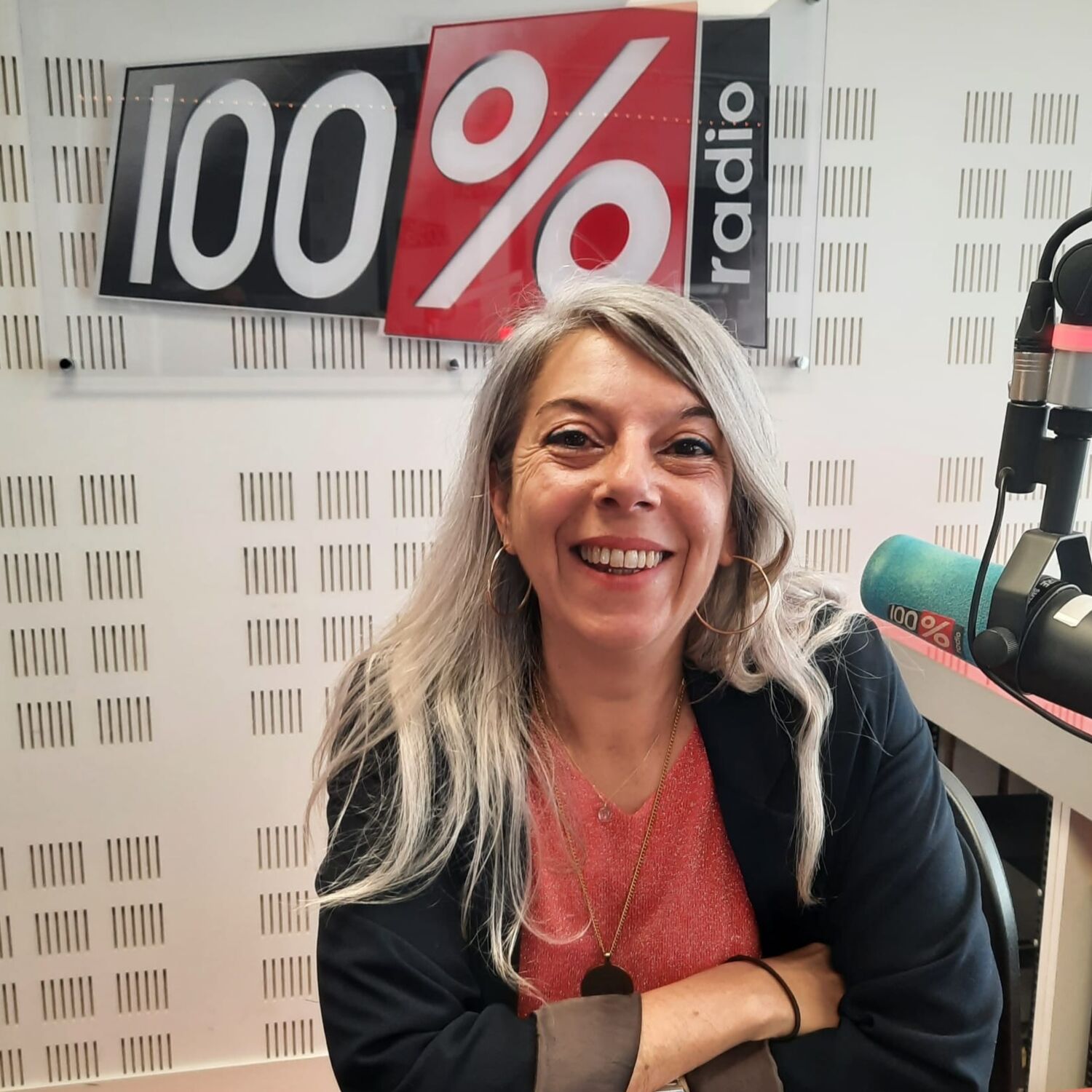 LE 45T DE LA DAME BLANCHE- Sandrine Velasco sur 100%