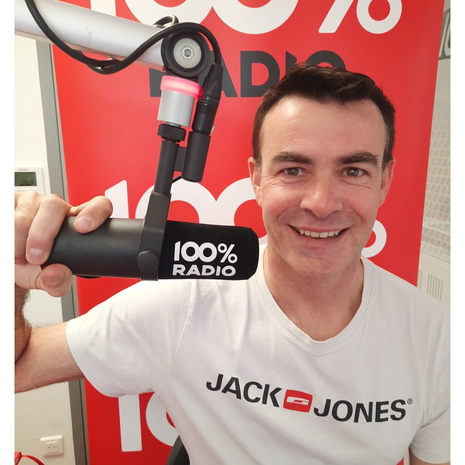 PARLONS PEU, PARLONS Q- Alexis Desjardins sur 100%