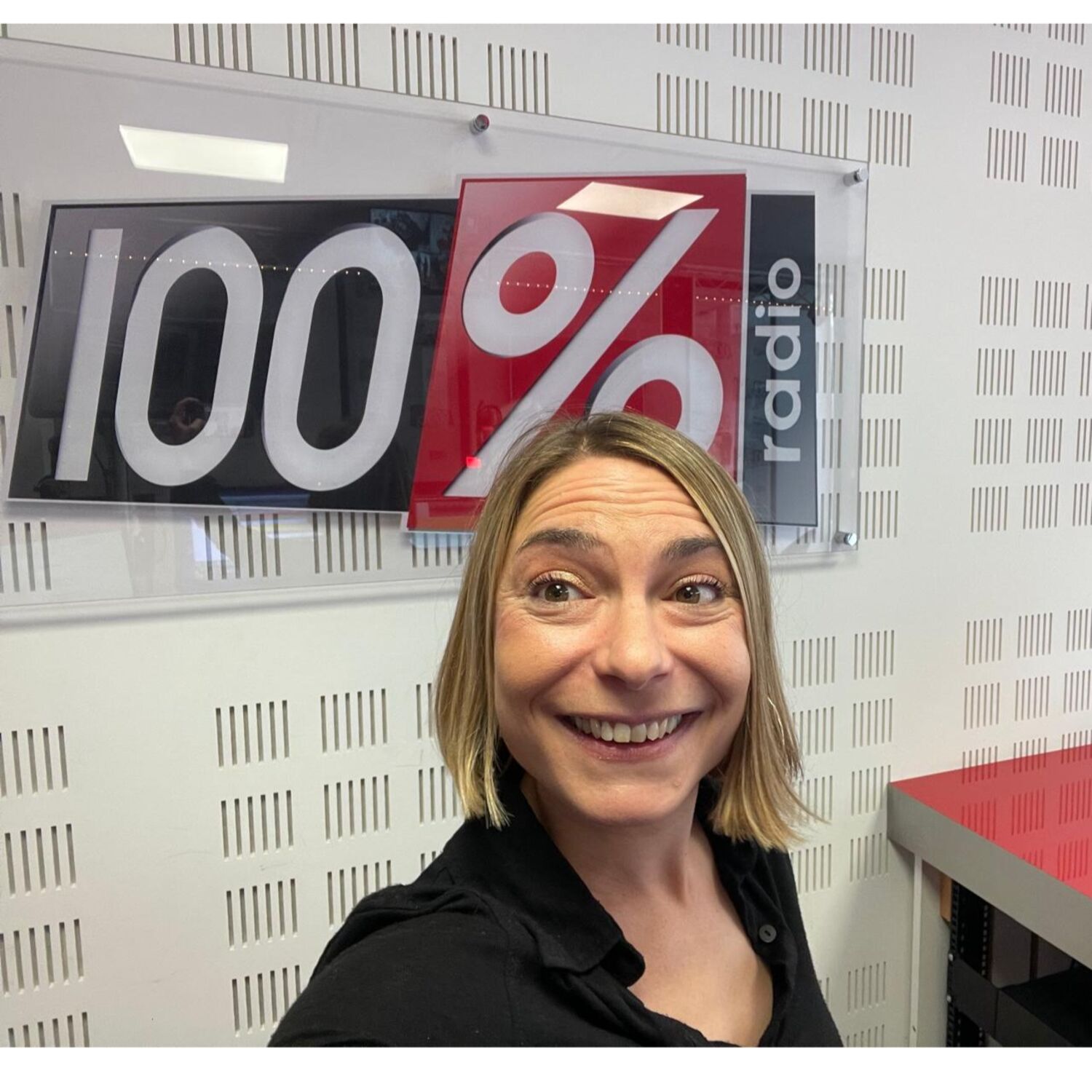(DE)TENDUE le one woman show de Fanny Wolff sur 100%