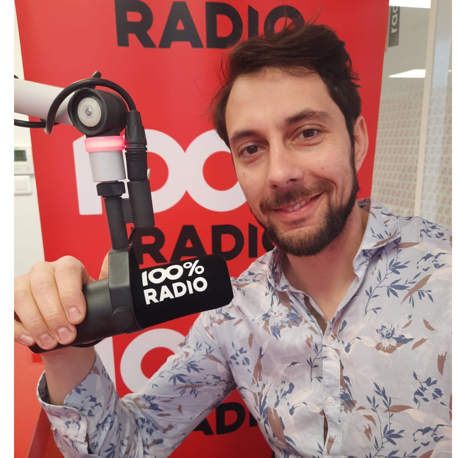 Le WE de PAQUES à LA COMEDIE DE LA ROSERAIE- Medhi sur 100%