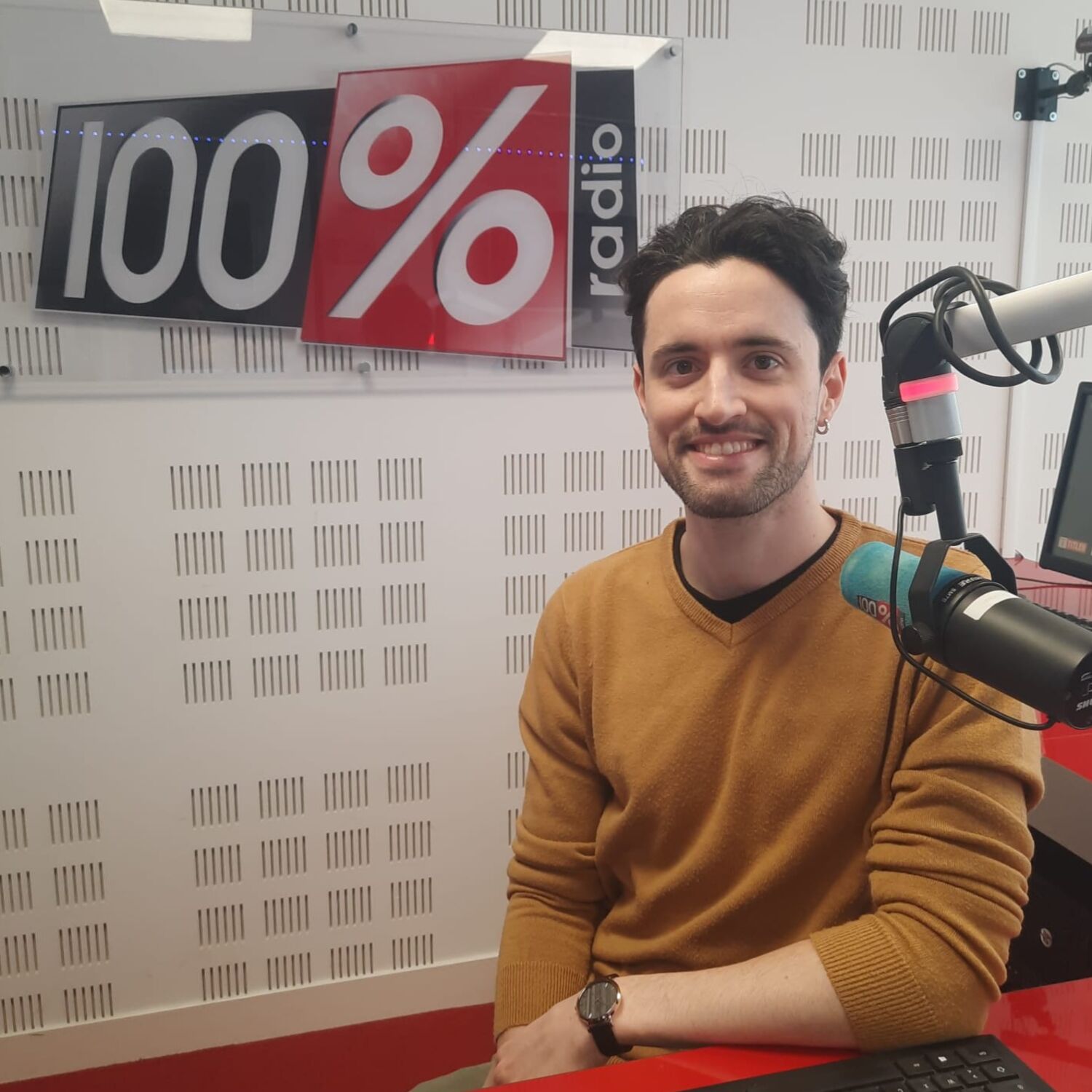 GABRYËL chante au Théâtre de poche- sur 100%