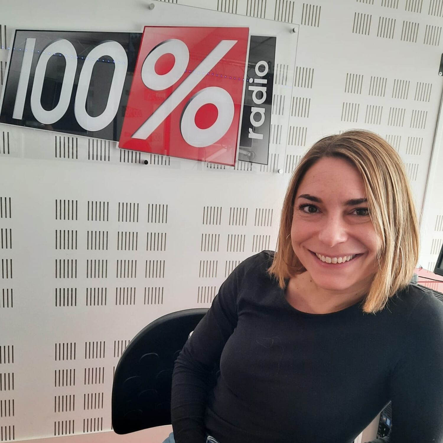DE-TEN-DUE LE ONE WOMAN SHOW DE FANNY WOLFF- SUR 100%
