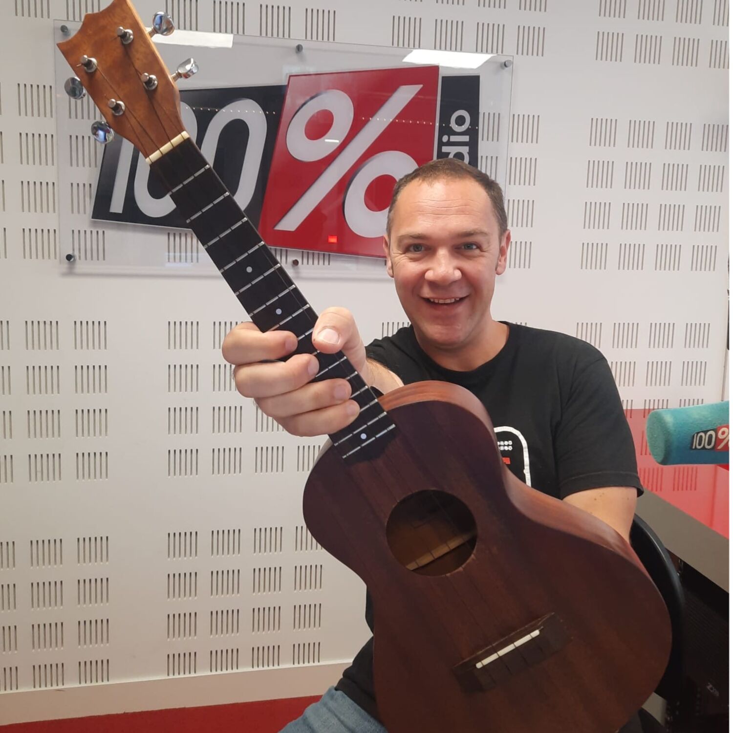 NIRVANA et BRASSENS au UKULELE- Brice Quillion sur 100%