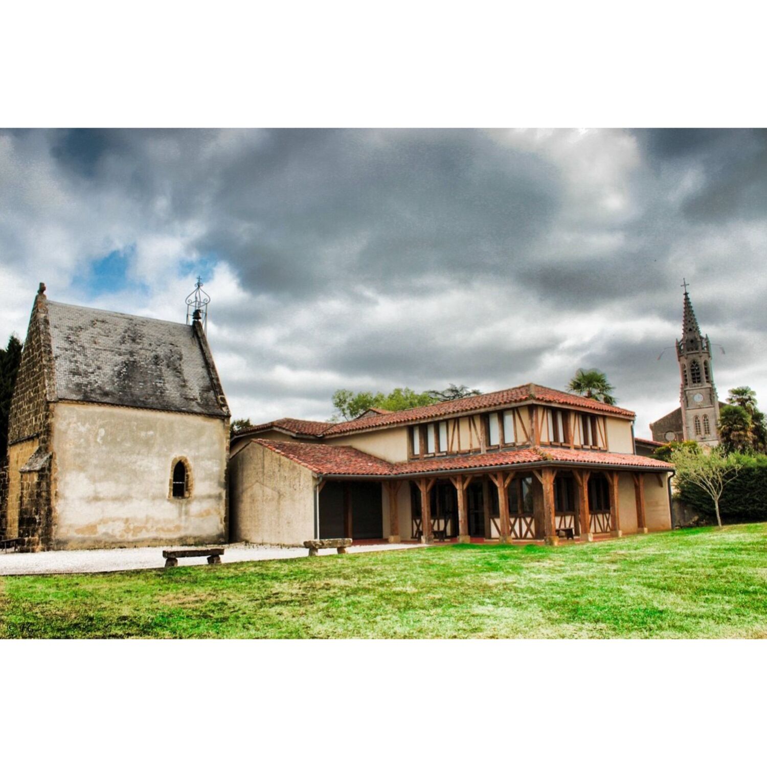 La balade du jour sur 100% radio au musée d'Artagnan à Lupiac