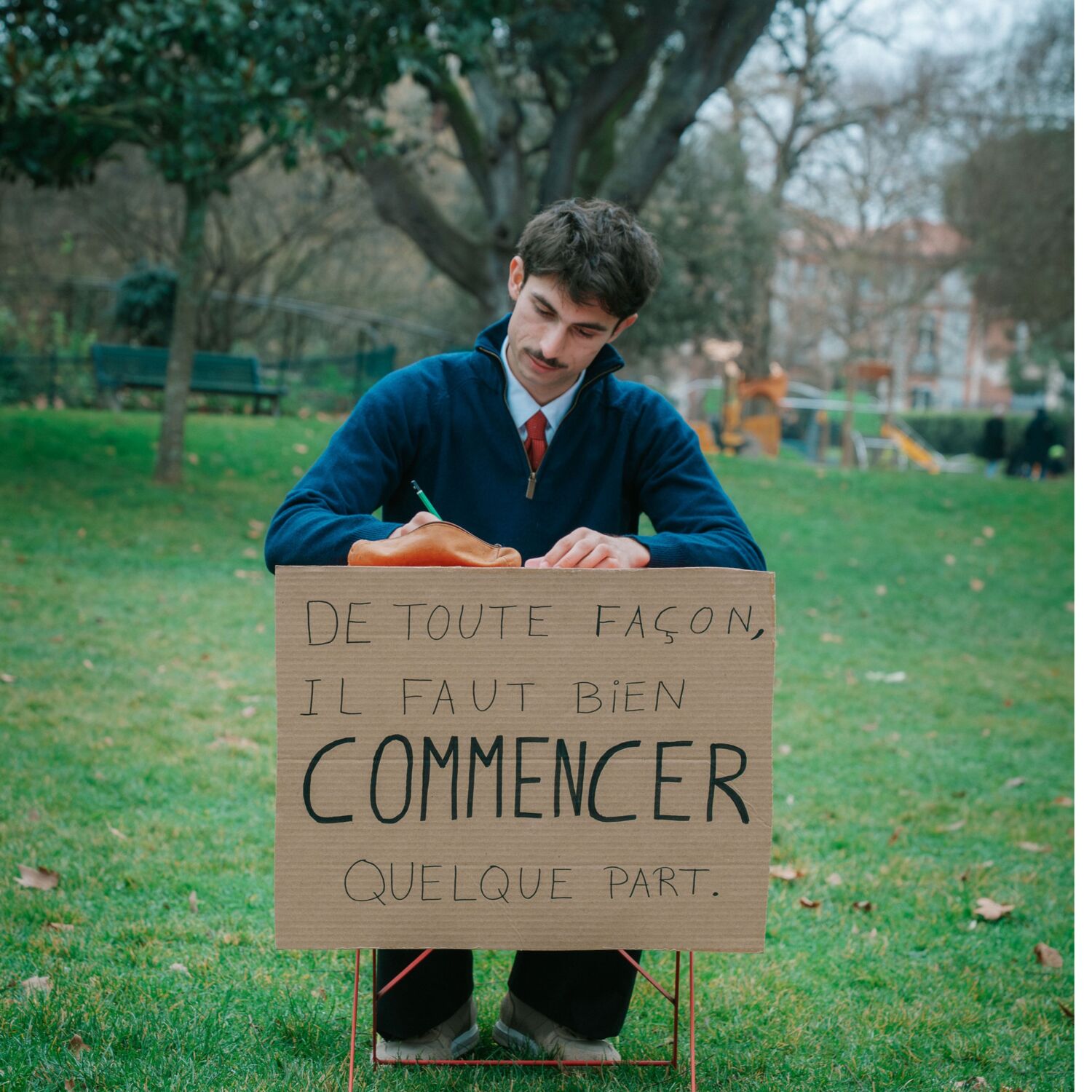 EXPO au delà des écrans au SOCIAL HUB- Angelo sur 100%