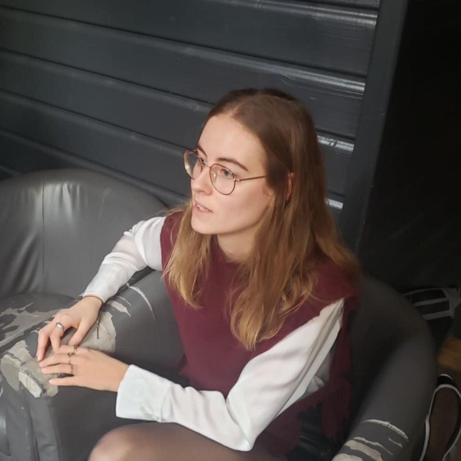 Emma Fourreau se bat pour un meilleur accès à l'avortement episode artwork