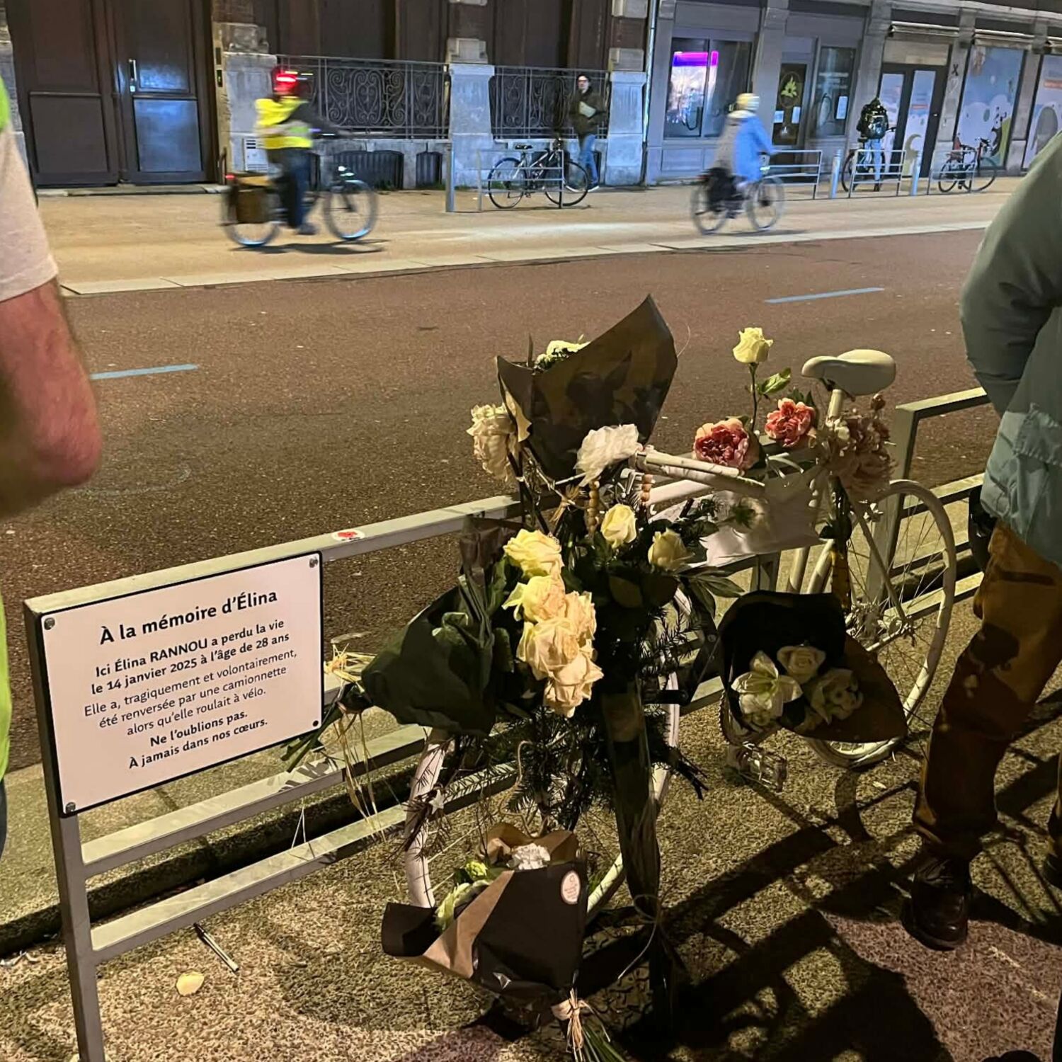 Cycliste tuée à Rouen : "Ne pas l'oublier", un an après episode artwork