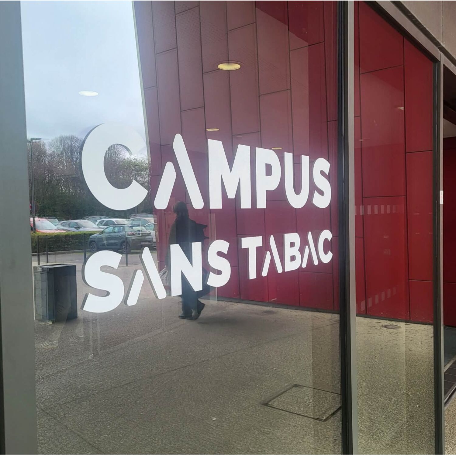 L’université de Caen vient de déployer un dispositif « campus sans tabac » episode artwork