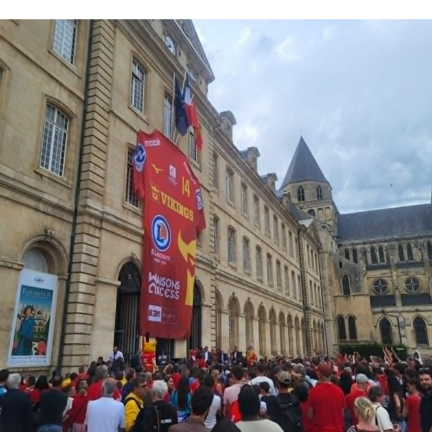 Le Caen Handball a fêté son accession en Starligue avec ses supporters episode artwork