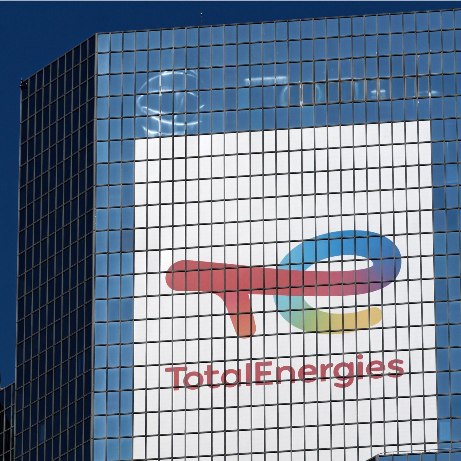 TotalEnergies : le groupe affiche un bénéfice record en 2022