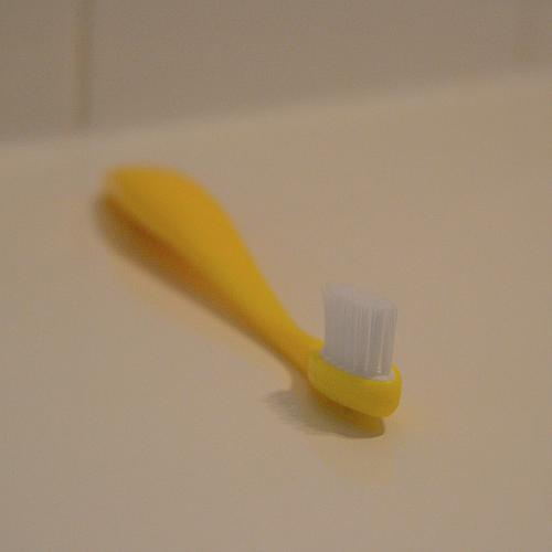 Brosse à dents enfant rechargeable - jaune