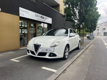 Photo ALFA ROMEO GIULIETTA 2010