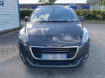 Photo PEUGEOT 5008 2016