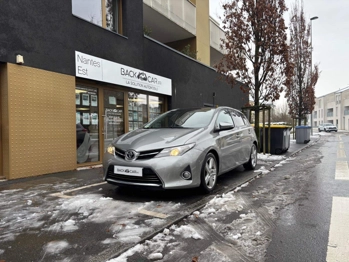 Photo TOYOTA AURIS 2015
