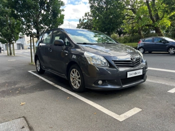Photo TOYOTA VERSO 2011