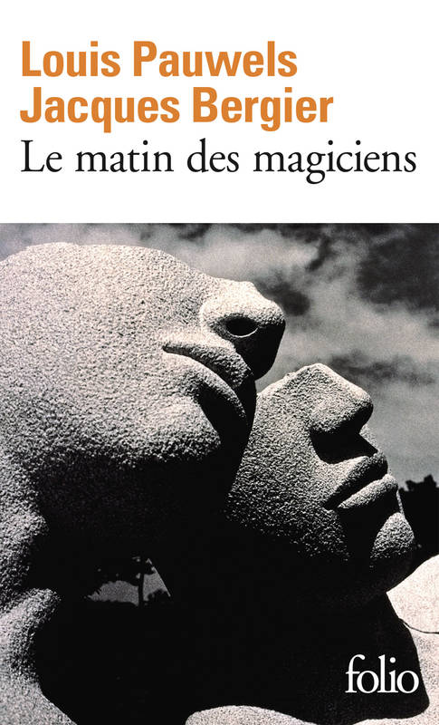 Le matin des magiciens, Introduction au réalisme fantastique