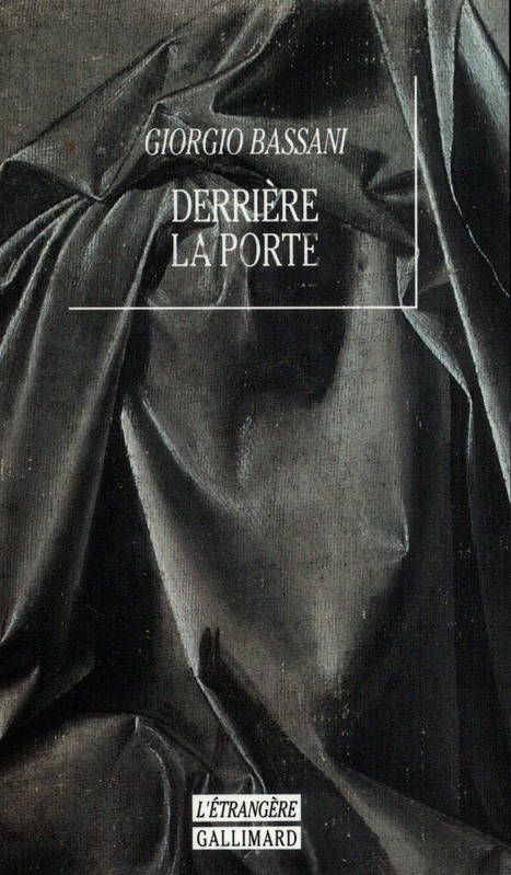 Derrière la porte, roman