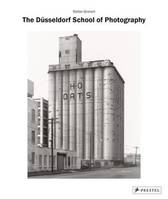 The DUsseldorf School Of Photography /anglais