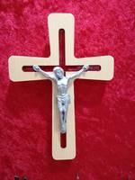 CRUCIFIX CHRIST METAL ARGENTE ROUGE