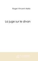 La Juge sur le divan