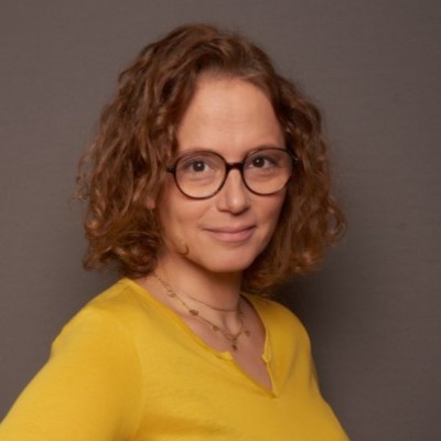 Logo STEPHANIE MANZANARES