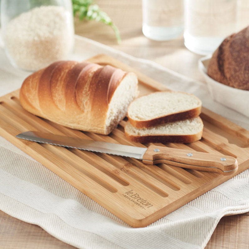 Set planche à pain et couteau en bambou Lembaga_4