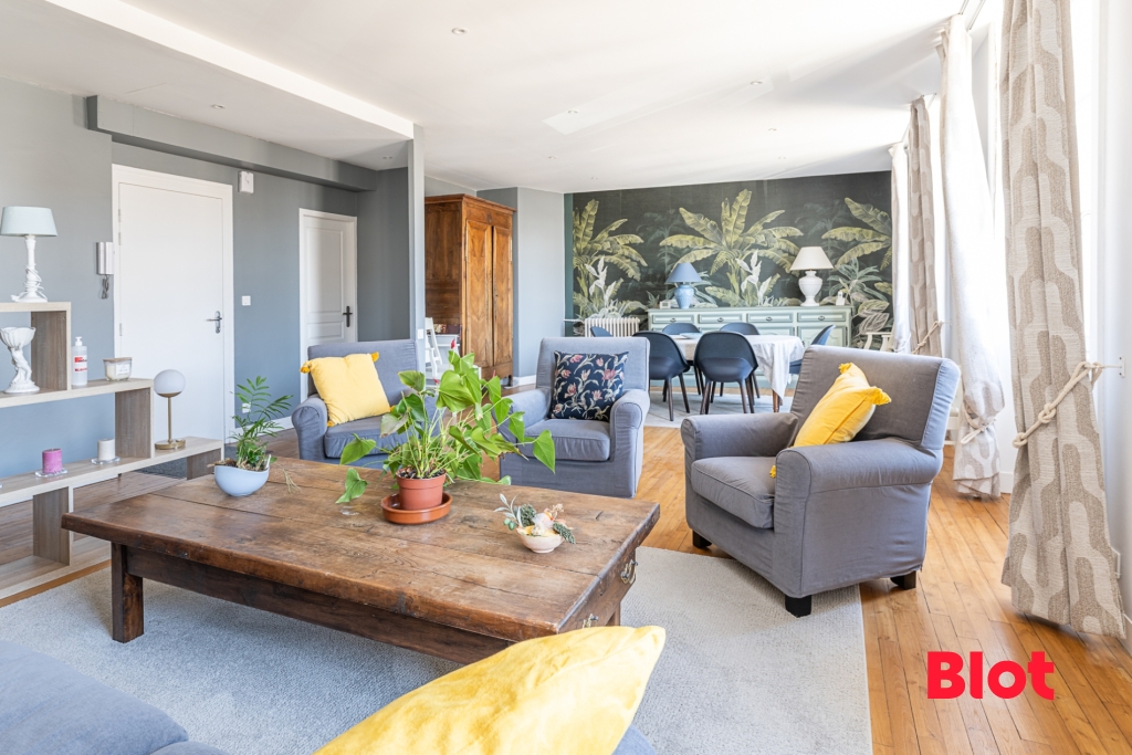 A Vendre en Exclusivité - Blot Dinan - Appartement Dinan Centre - 103m2 - 2 Chambres