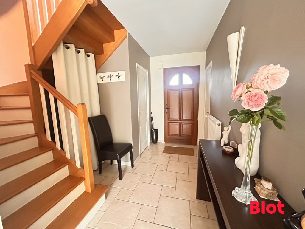 À VENDRE - SAINT-PÈRE-MARC-EN-POULET - MAISON T5 - JARDIN - TERRASSE