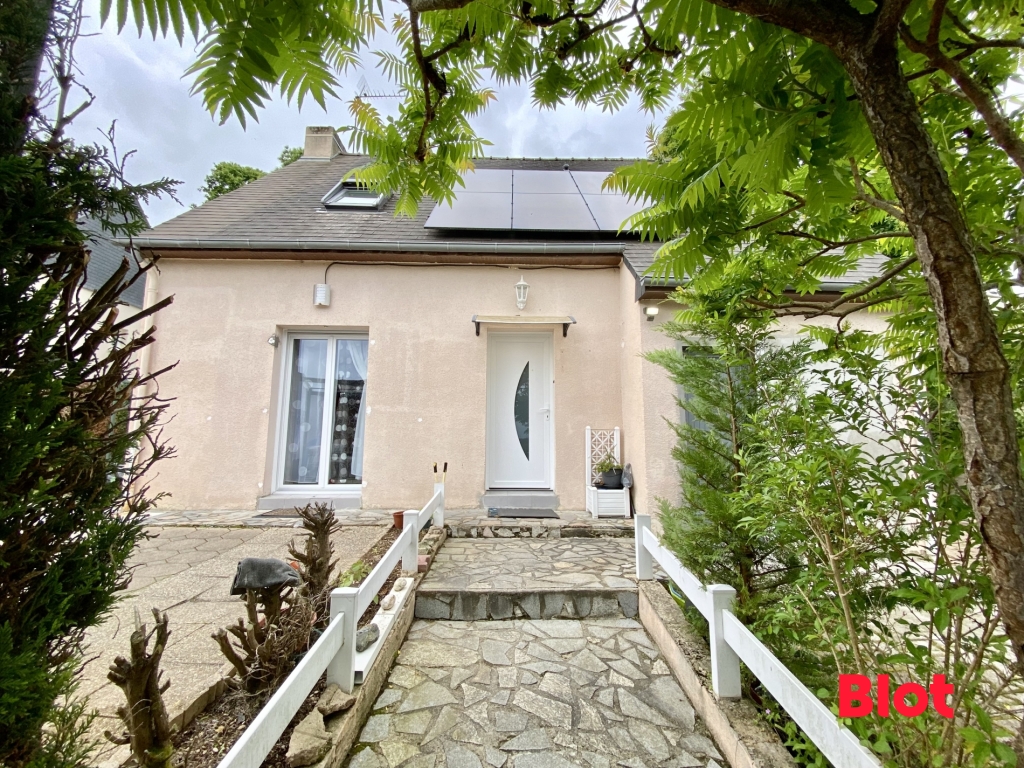 A VENDRE BLOT IMMOBILIER TALENSAC (35160) - Maison 5 chambres - terrain de 458 m²