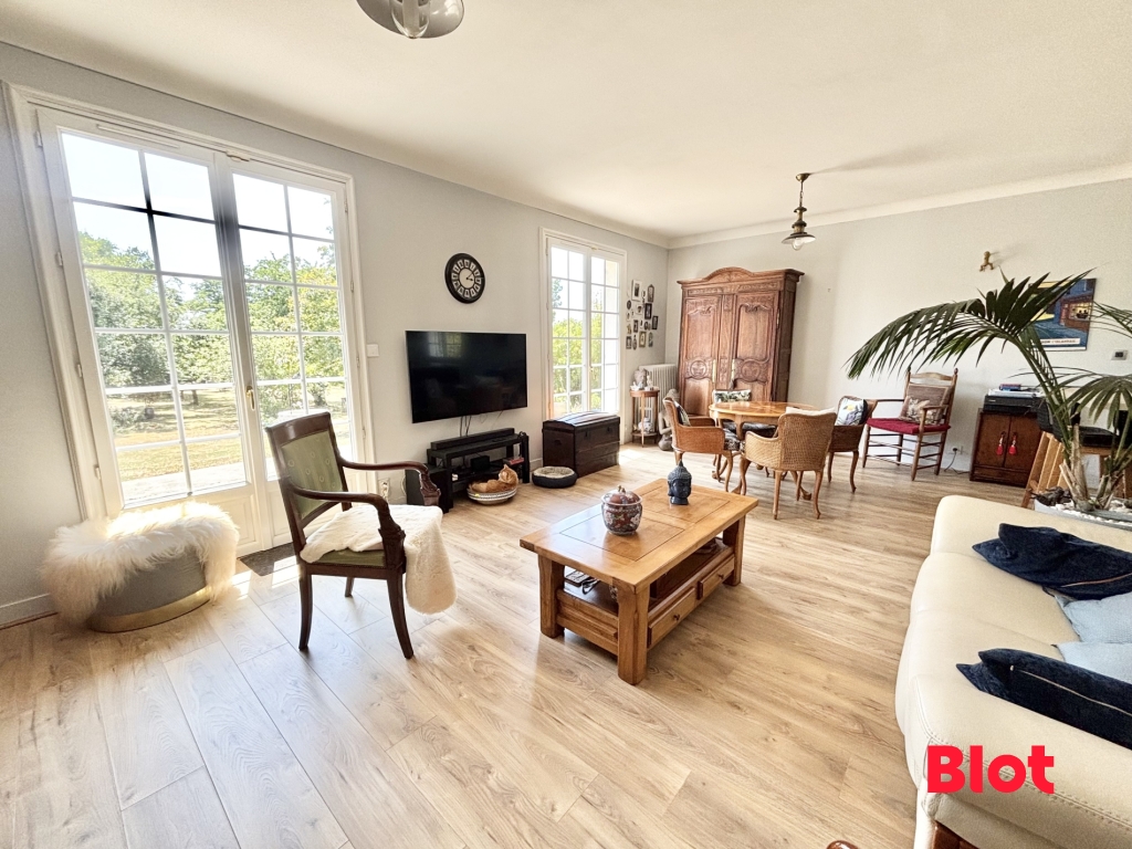 NOUVELLE MAISON 5 CHAMBRES A VENDRE PAR BLOT CHANTEPIE