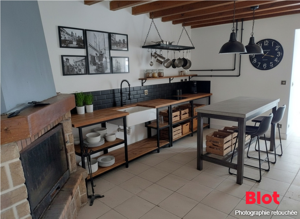 A vendre en Exclusivité chez Blot VITRE immeuble d'habitation + local technique 15 minutes VITRE