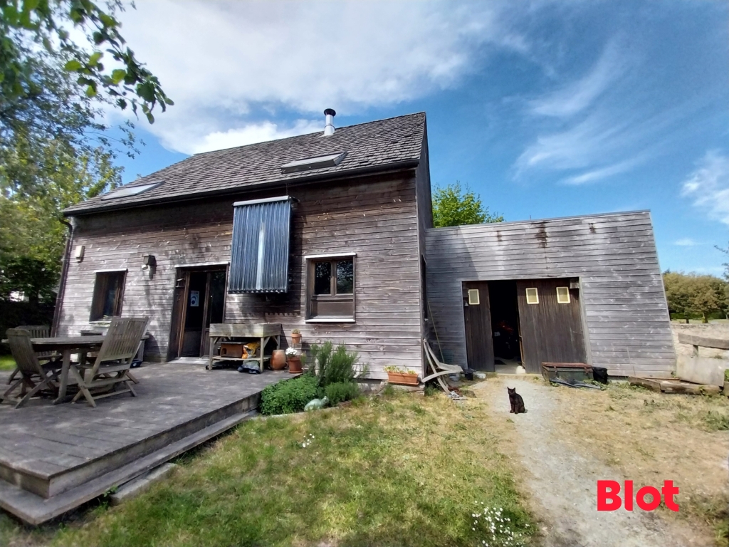 A VENDRE par BLOT IMMOBILIER DINARD- Maison ossature bois PLEURTUIT