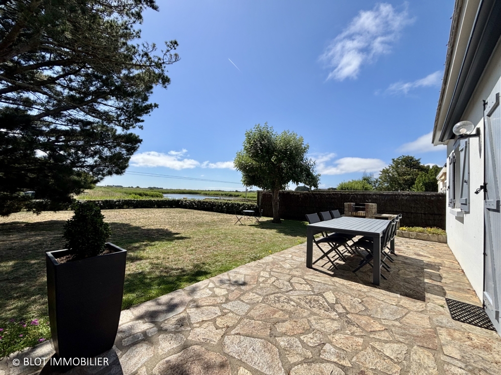 RARE A LA VENTE - MAISON 5 MIN DE LA PLAGE - LA TURBALLE