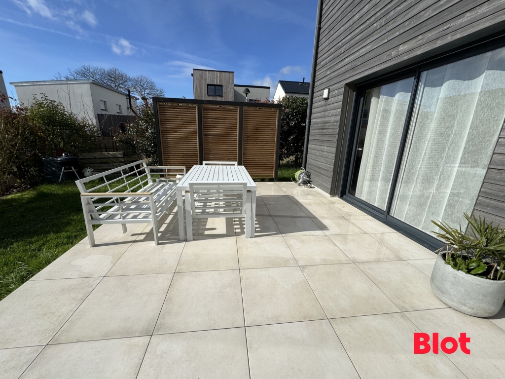 A VENDRE MAISON T6 GEVEZE - BLOT IMMOBILIER