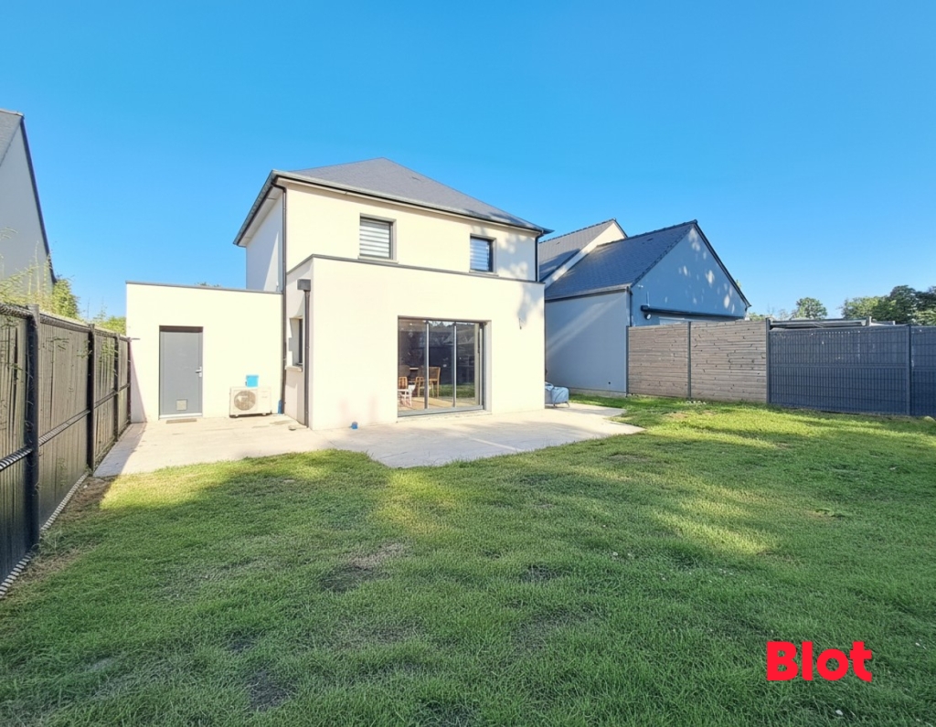 A VENDRE en EXCLUSIVITÉ Chez BLOT IMMOBILIER de PLEUDIHEN SUR RANCE - Maison T5- MINIAC-MORVAN
