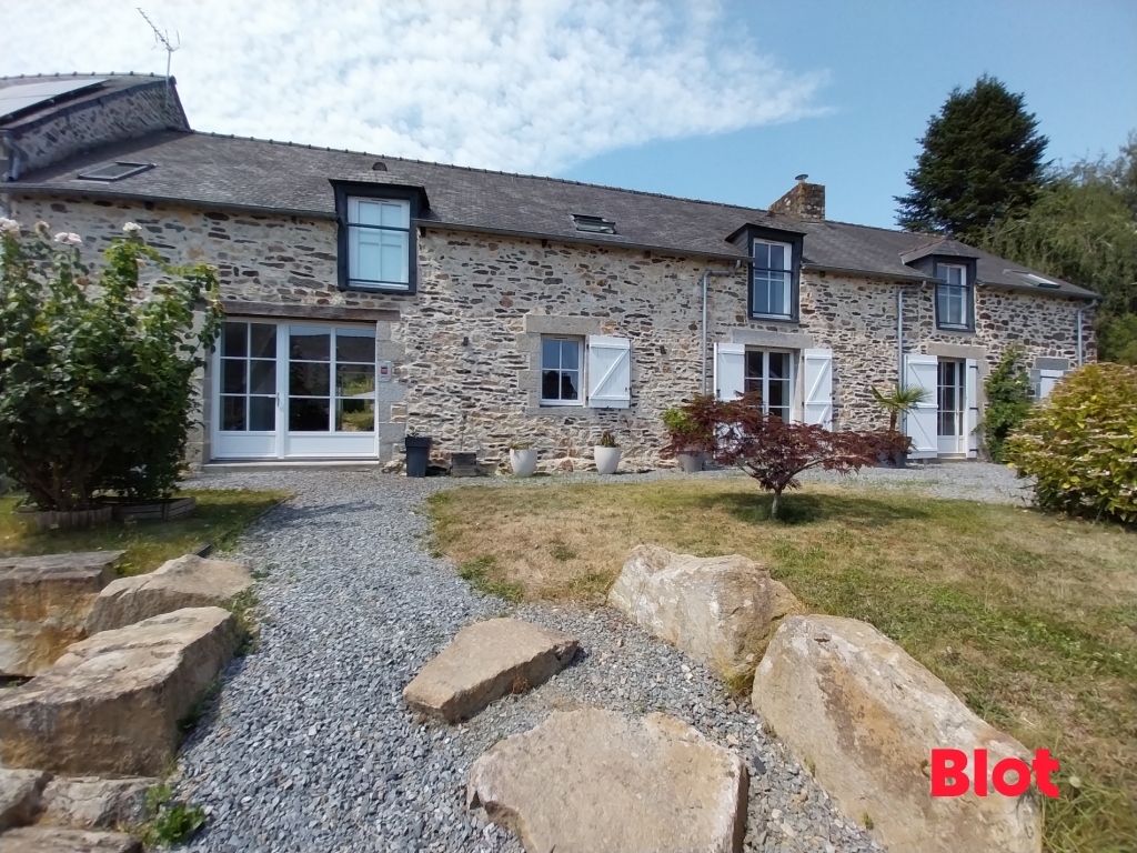A VENDRE - Chez BLOT IMMOBILIER PLEUDIHEN SUR RANCE - MAISON 6 PIECES - PLOUER-SUR-RANCE: