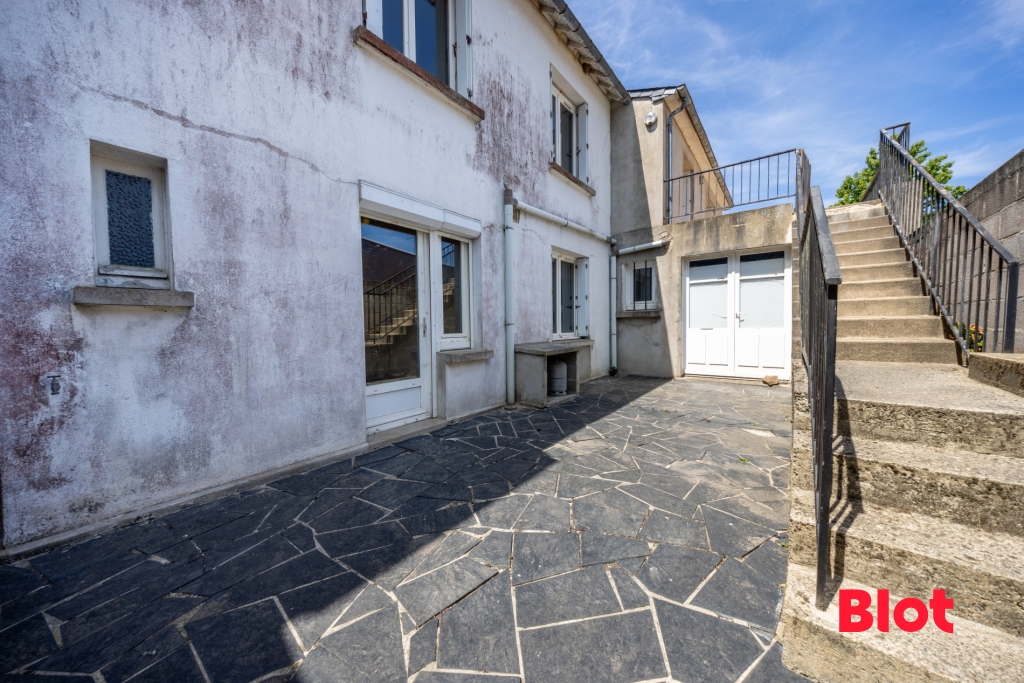 Immeuble 157m² — Beaussais-sur-Mer
