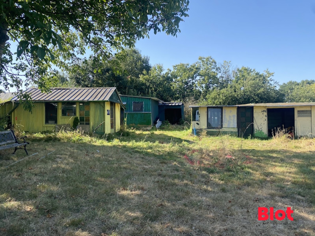 A VENDRE CHEZ BLOT IMMOBILIER - TERRAIN DE LOISIR - 10 073 M²- NON CONSTRUCTIBLE - MOULINS