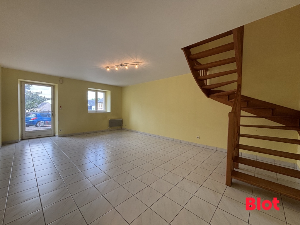 A VENDRE EN EXCLUSIVITE CHEZ BLOT IMMOBILIER - CREVIN - MAISON T4 - 73 M²