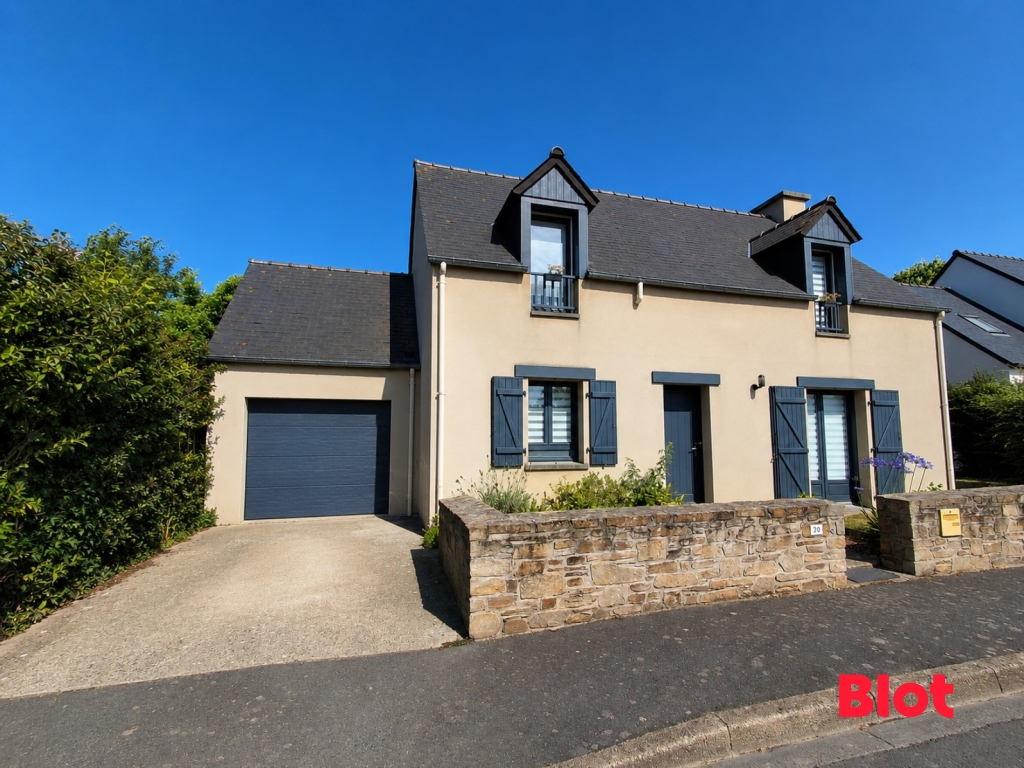 A VENDRE EN EXCLUSIVITE Maison Saint Jouan Des Guerets 5 pièces 94.71 m²