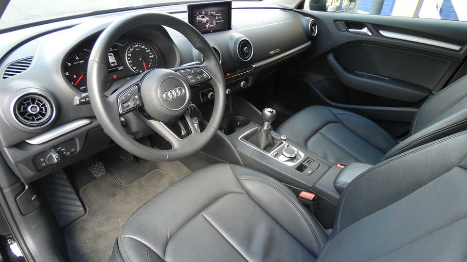 AutoLisa mandataire auto - Audi A3 Sportback Business Line