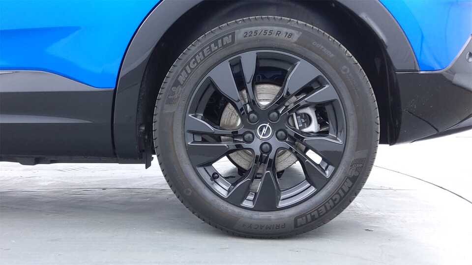 Altus Utilitaires - Opel Grandland Nouveau GS Line