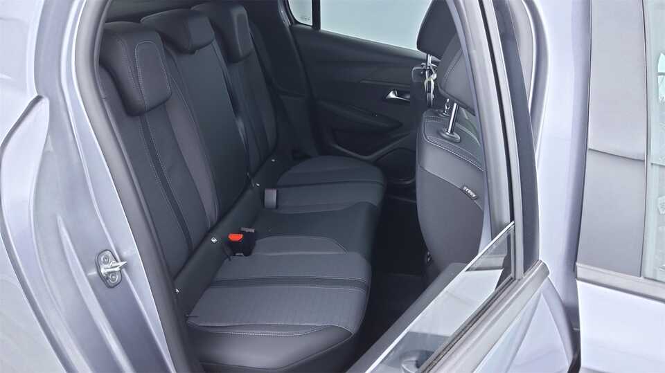 Altus Utilitaires - Peugeot 208 Nouvelle Allure Pack