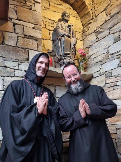 Nochmal ich mit Pater Christian im Mönchsgewand