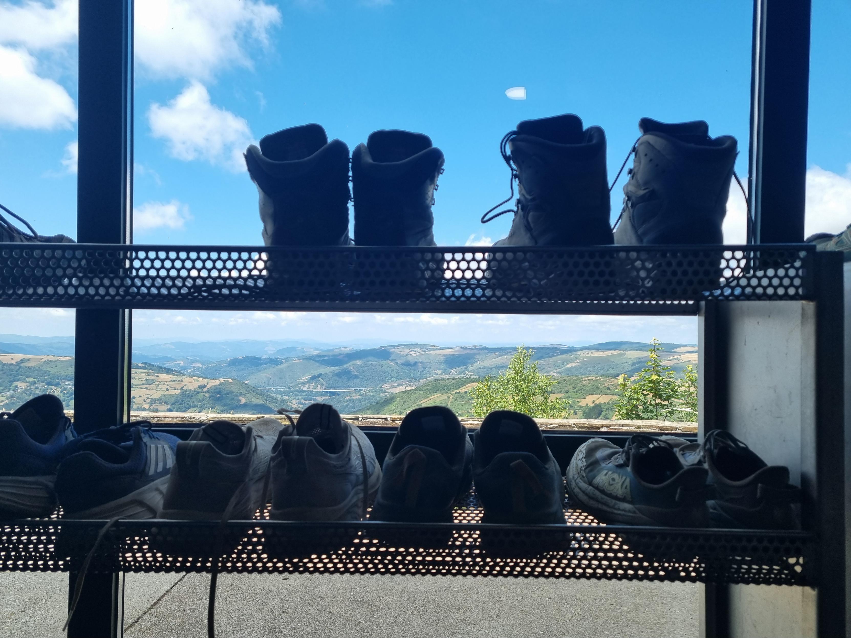 Schuhregal vot Aussicht