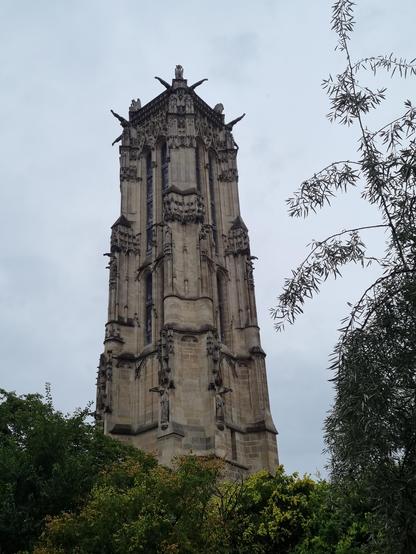 Turm Saint Jacques = Jakobus 