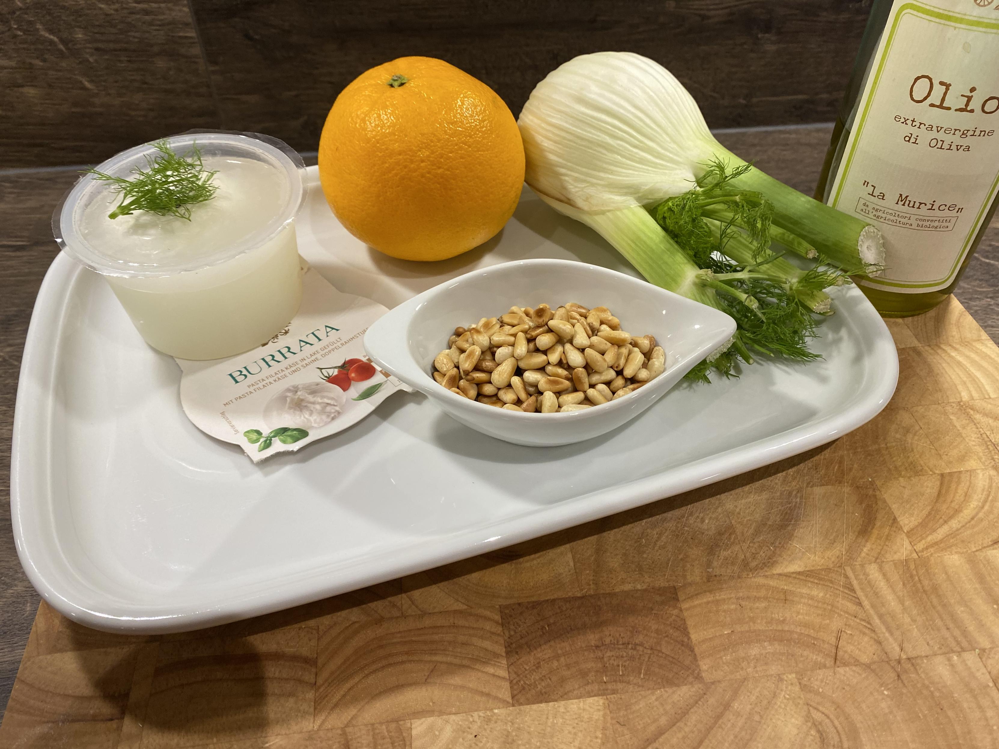 Ingredienti per Insalata di finocchi con arance e burrata
